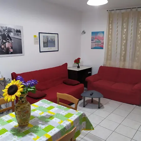 Sirena Vista Стреза