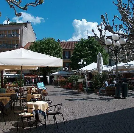 Sirena Vista 아파트