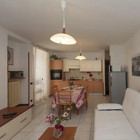 Sirena Vista Апартаменти