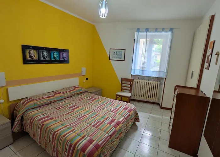 Sirena Vista Стреза